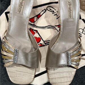 Brighton Women's Silver and Tan Slide Sandals